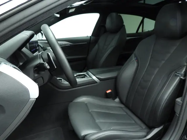 BMW 8 Serie Gran Coupé 840i 2024 Benzine 7