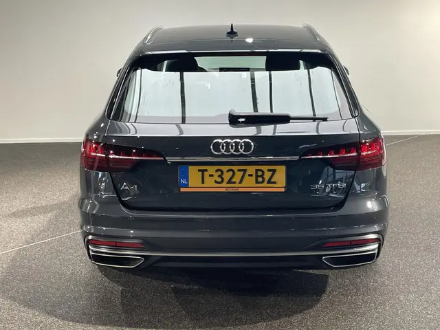 Audi A4 Avant 35 TFSI Advanced Edition 2023 Benzine 17