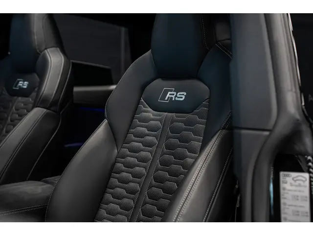 Audi Q8 4.0 TFSI RS Q8 quattro Performance 2025 Benzine 8