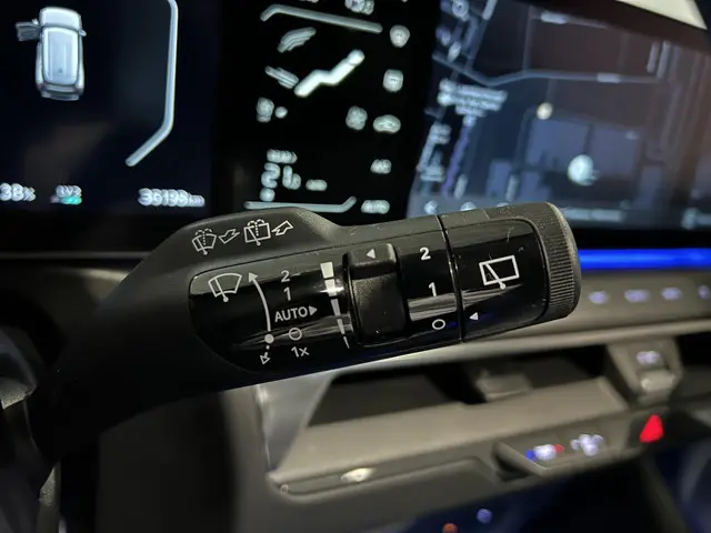 Kia EV9 GT-Line AWD 6p. 99.8 kWh 2024 Elektrisch 38