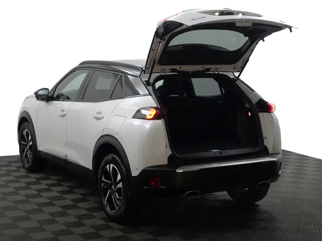 Peugeot 2008 1.2 PureTech GT Pack Aut- 2021 Benzine 37