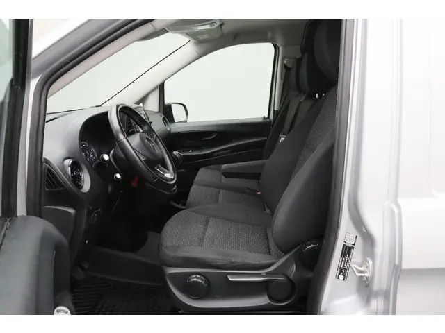 Mercedes-Benz Vito 116 CDI Lang 2023 Diesel 10