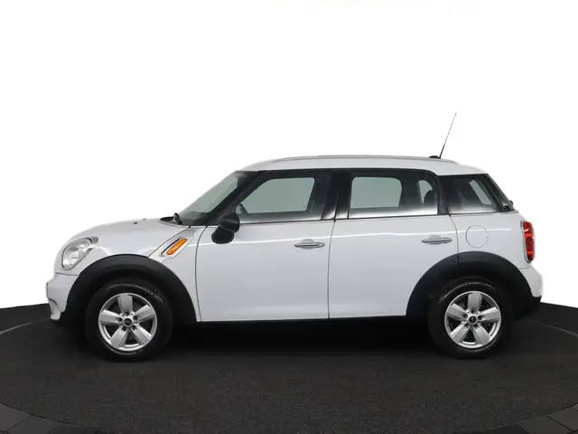 MINI Countryman Mini 1.6 D One Pepper 2016 Diesel 8
