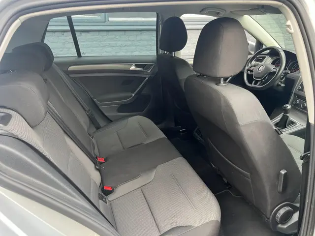 Volkswagen Golf 1.2 TSI Highline navi 2013 Benzine 6