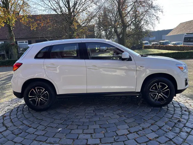 Mitsubishi ASX 1.6i-16v Cleartec Bright 2016 Benzine 5