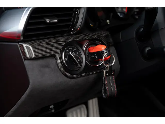 Porsche 911 4.0 GT3 RS | PCCB | Neuslift 2015 Benzine 17