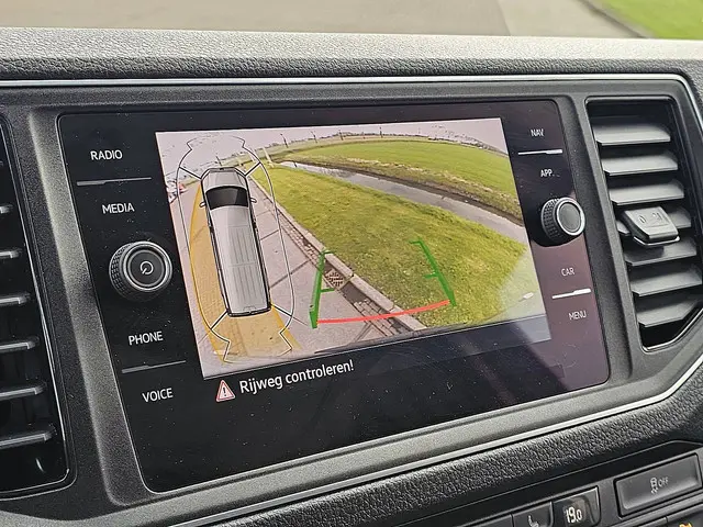 Volkswagen Crafter 35 2.0 2022 Diesel 17