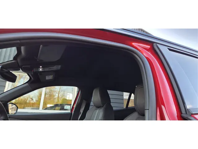 Peugeot 2008 1.2 PureTech GT Pack 2021 Benzine 18