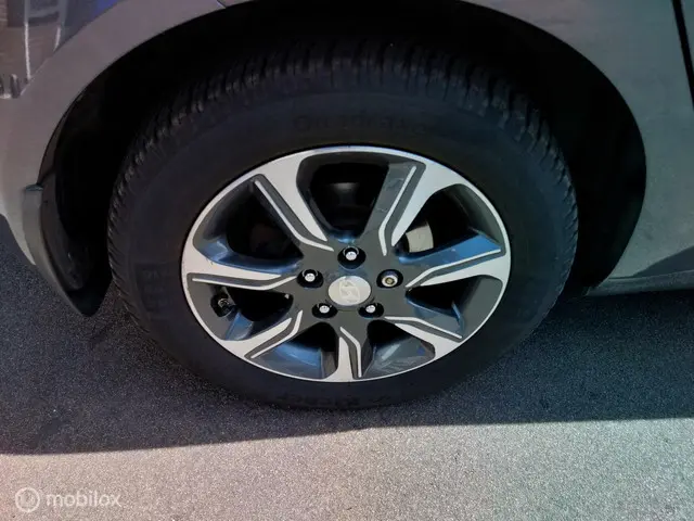 Hyundai ix20 1.6i Go! 2016 Benzine 7