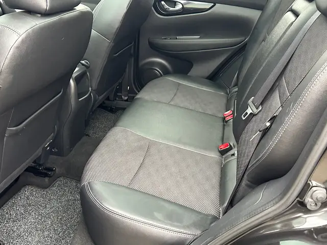 Nissan QASHQAI 1.2 Tekna 2014 Benzine 15
