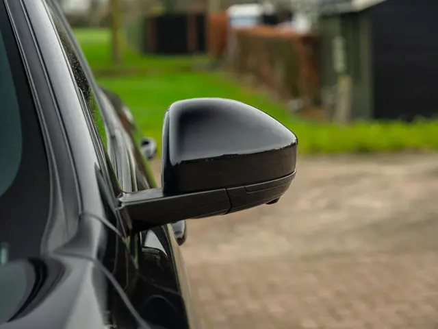 Jaguar F-PACE 2.0 Portfolio AWD 20d 2016 Diesel 26