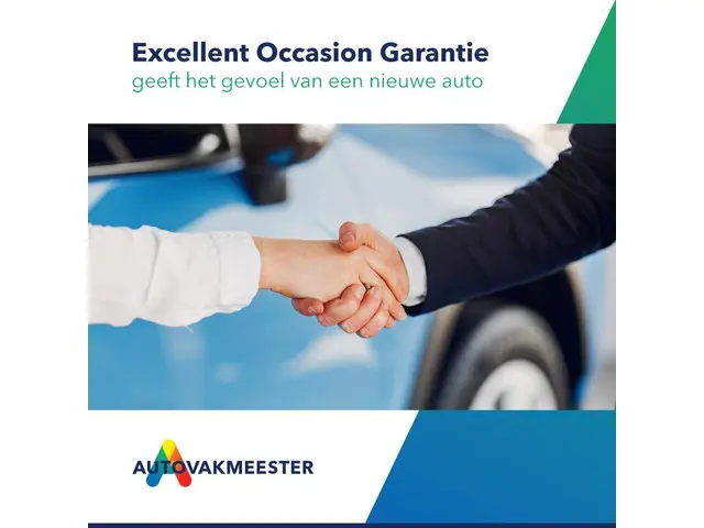 Citroën C4 Picasso 1.2 PureTech Selection 2015 Benzine 25