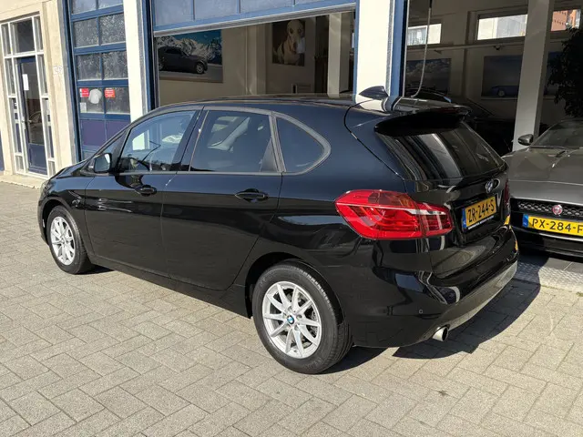 BMW 2 Serie Active Tourer 218i 2015 Benzine 3
