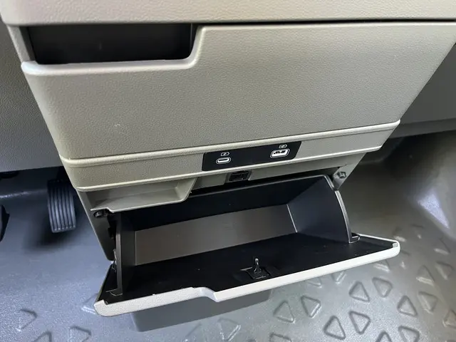 Farizon SV L2H3 83 kWh 2025 Elektrisch 23