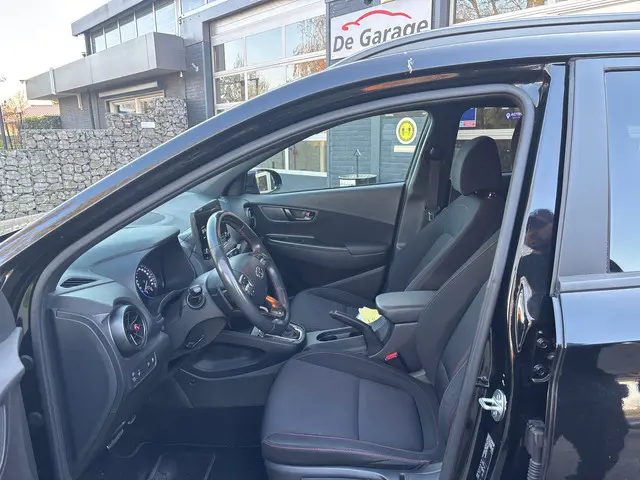Hyundai Kona D73A12 2021 Benzine 5