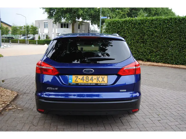 Ford Focus Wagon 1.0 Titanium 2016 Benzine 2