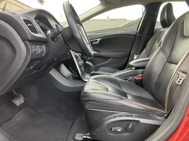 Volvo V40 Cross Country 1.5 T3 Summum 2016 Benzine 5