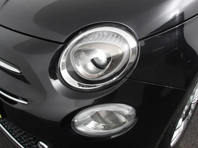 Fiat 500 1.0 Hybrid Dolcevita Finale 2024 Benzine 32