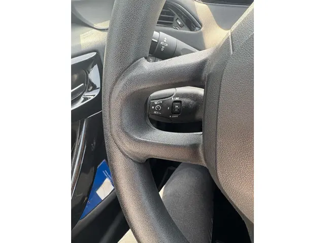 Peugeot 208 1.2 VTi Style airco navi LM 2014 Benzine 5