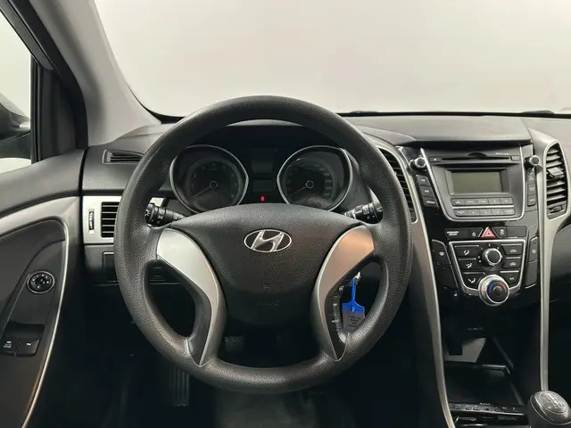 Hyundai i30 1.4 |Airco|Lichtmetaal| 2014 Benzine 16