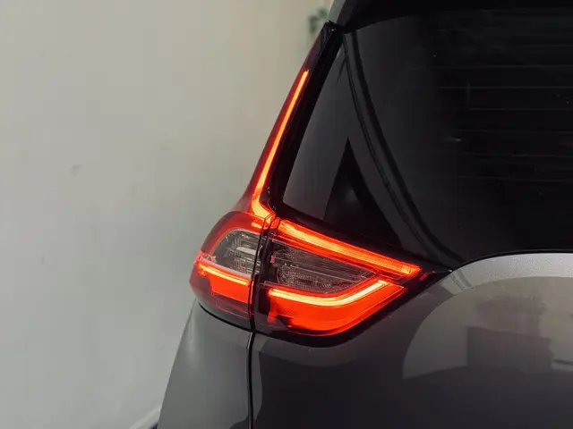 Renault Grand Scénic 1.3 TCe Bose 7p. 2020 Benzine 33