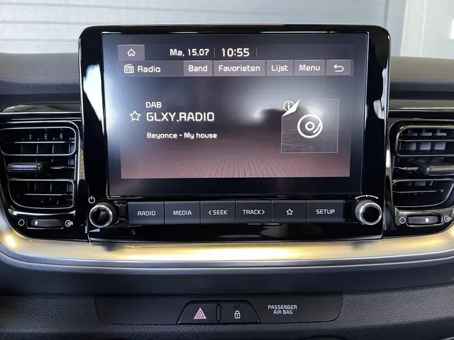 Kia Stonic 1.0 T-GDi DynamicPlusLine 2022 Benzine 16