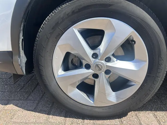 Nissan QASHQAI 2