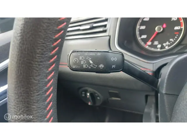 SEAT Ibiza 1.0 TSI FR Business Intense 2019 Benzine 20