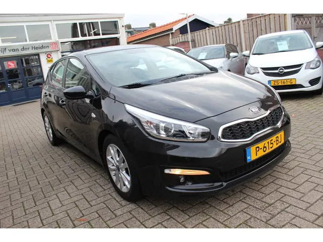 Kia cee'd 1.4 MPi ComfortLine Plus 2016 Benzine 7