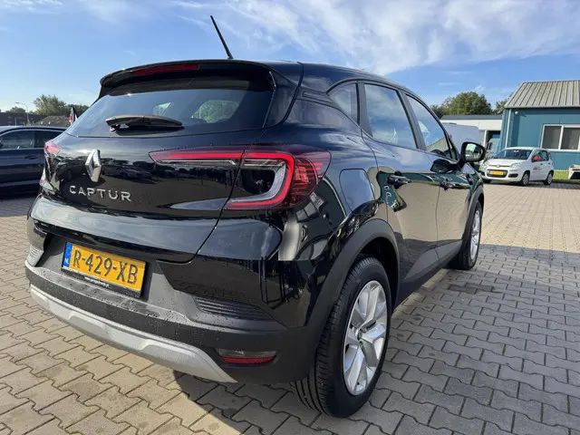 Renault Captur 1.0 TCe 90 equilibre 2022 Benzine 6
