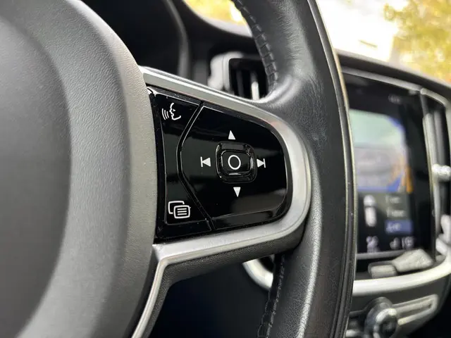 Volvo V60 2.0 T5 Inscription 2019 Benzine 23