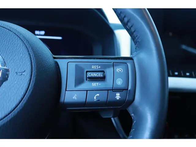 Nissan QASHQAI 1.3 MHEV Xtronic Tekna 2022 Benzine 25