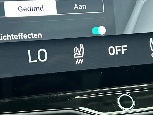 Lynk & Co 01 1.5 261pk PHEV 2023 Hybride Benzine 25