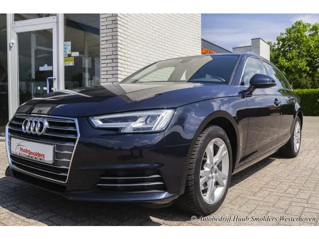 Audi A4 Avant 2.0 TFSI ultra Sport Pro Line 2017 Benzine 51