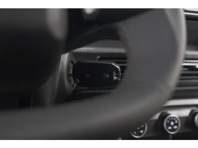 Citroën C3 1.2 Turbo 100pk Plus 2025 Benzine 15