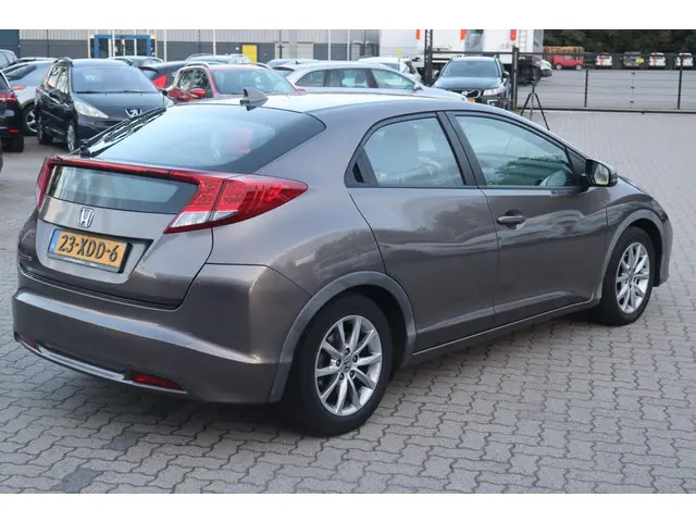 Honda Civic 1.8 GT 2012 Benzine 5