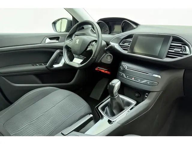 Peugeot 308 1.2 PureTech Blue Lion 2017 Benzine 14