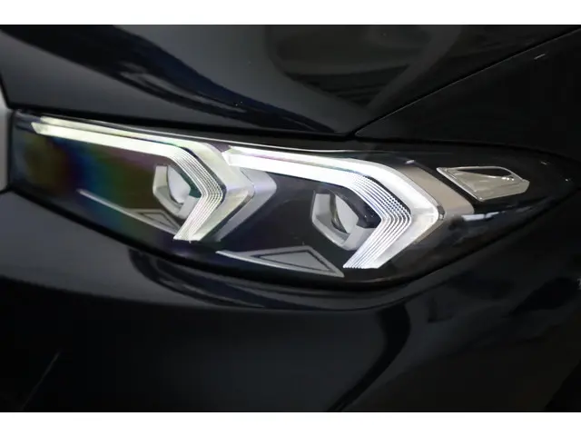 BMW 3 Serie Touring 320e 2023 Hybride Benzine 27