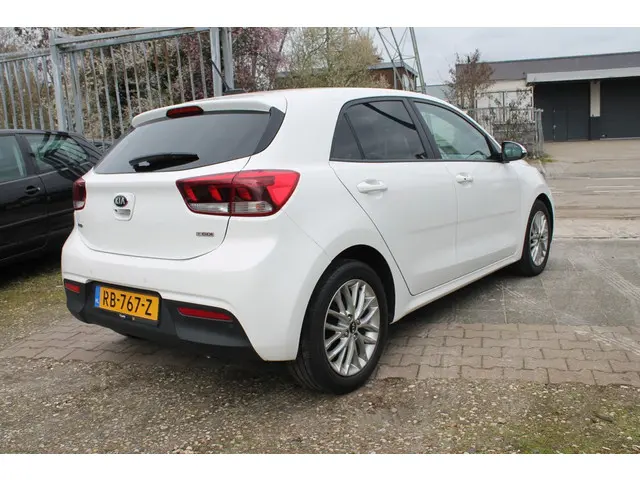 Kia Rio 1.0 TGDI DynamicLine 2017 Benzine 4