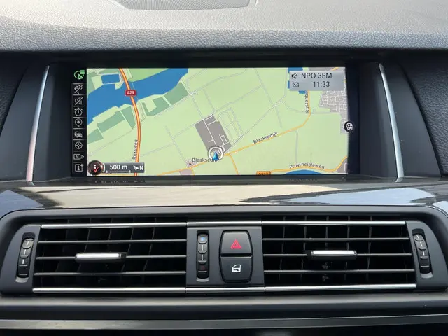 BMW 5 Serie Touring 520i High Executive 2015 Benzine 10
