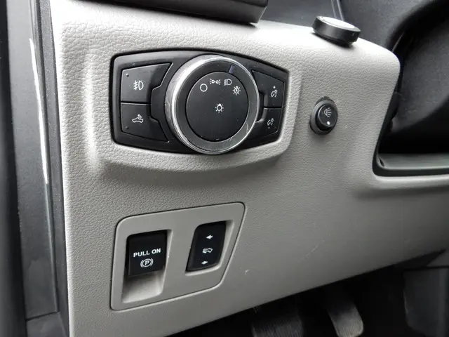 Ford F-150 5.0Ltr V8 4X4 6 pers. Crew cab 2019 LPG/Gas 19