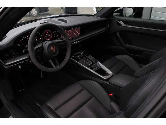 Porsche 911 3.0 Carrera 2020 Benzine 2