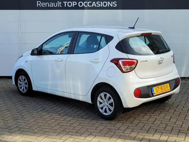 Hyundai i10 1.0i Comfort 2018 Benzine 6