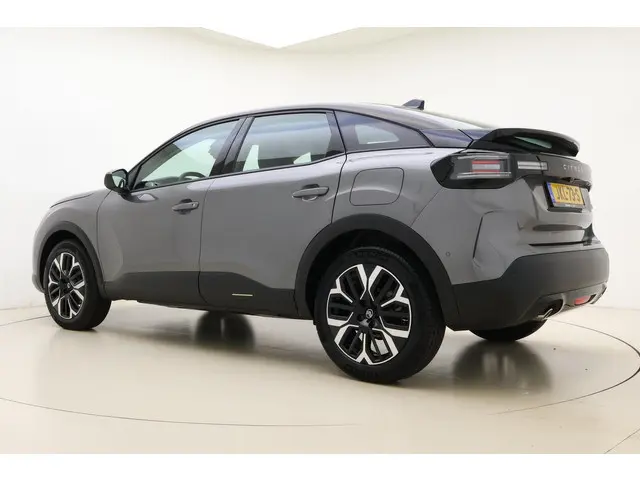 Citroën C4 Hybrid 145pk Plus 2025 Hybride Benzine 12