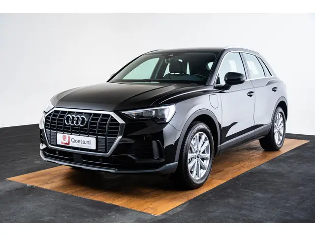 Audi Q3 45 TFSI e S edition 2022 Hybride Benzine 6