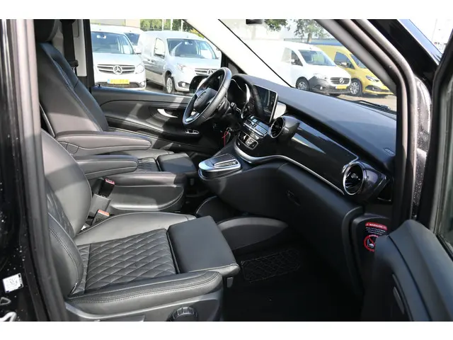 Mercedes-Benz V-Klasse 250d Lang DC 2023 Diesel 9