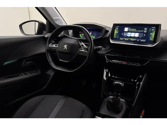 Peugeot 208 1.2T Allure 2020 Benzine 24