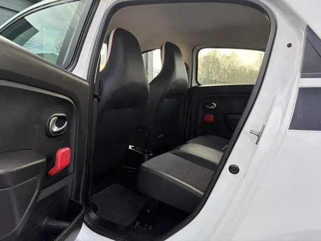 Renault Twingo 0.9 TCe Dynamique 2015 Benzine 12