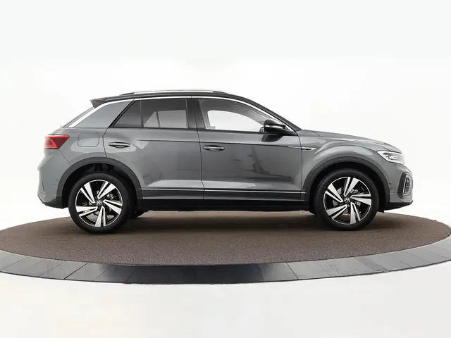 Volkswagen T-Roc 1.5TSI/150PK R-Line DSG 2025 Benzine 23