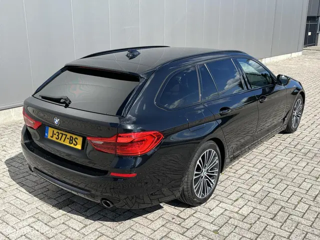 BMW 5 Serie Touring 520d High Executive 2020 Diesel 12